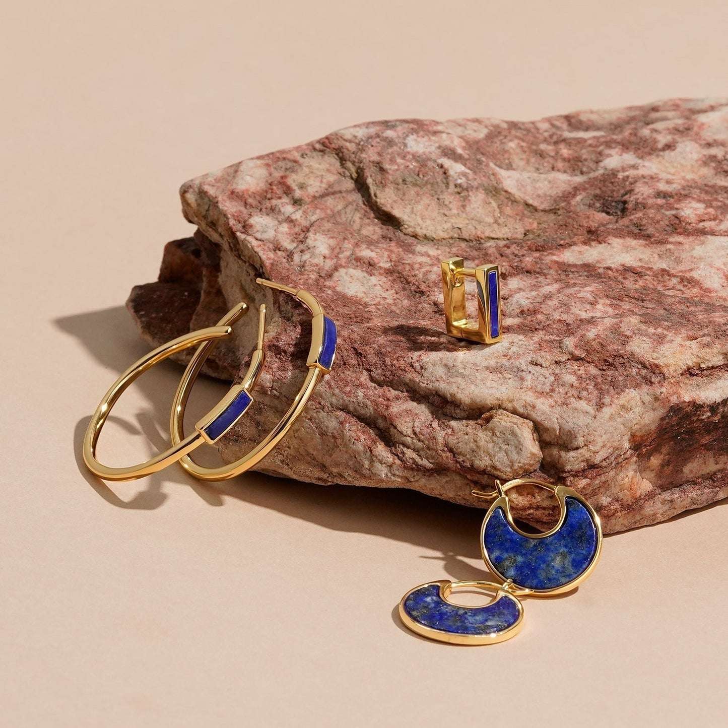 ISHANI HOOPS EARRINGS