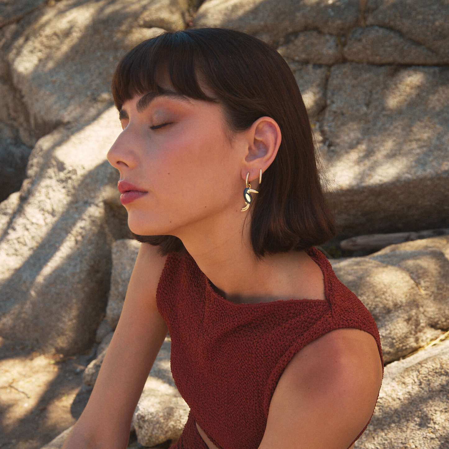 TUCAN ASYMMETRIC EARRINGS
