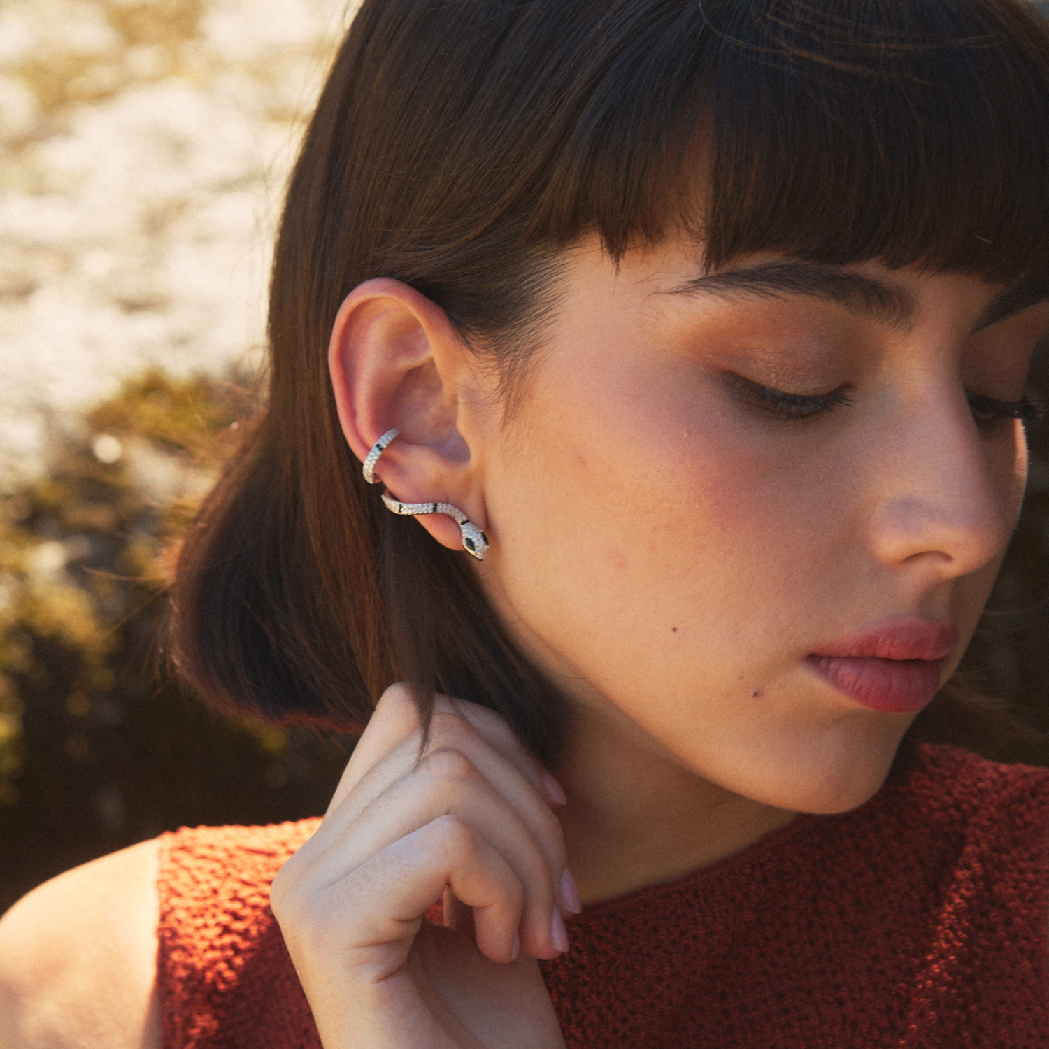 MANIKE SILVER SINGLE EARRING