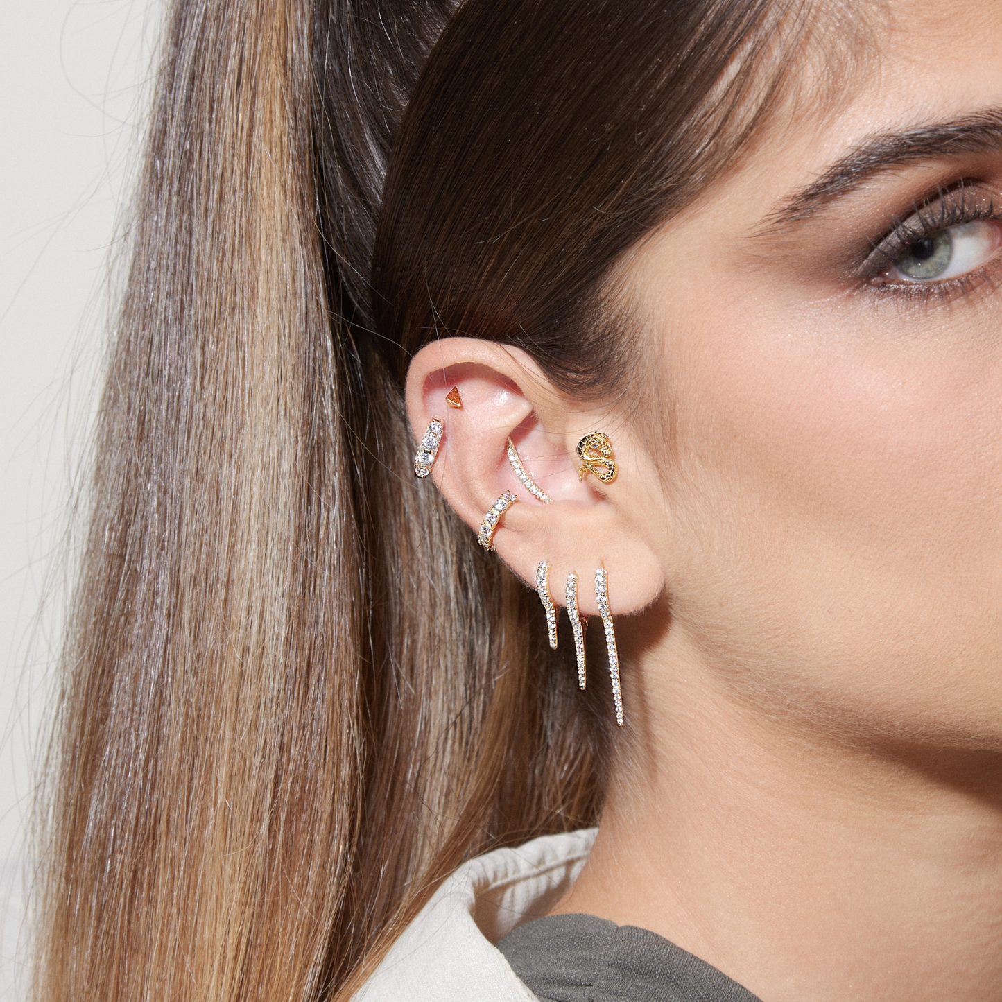 EAR CUFF FAMILY
