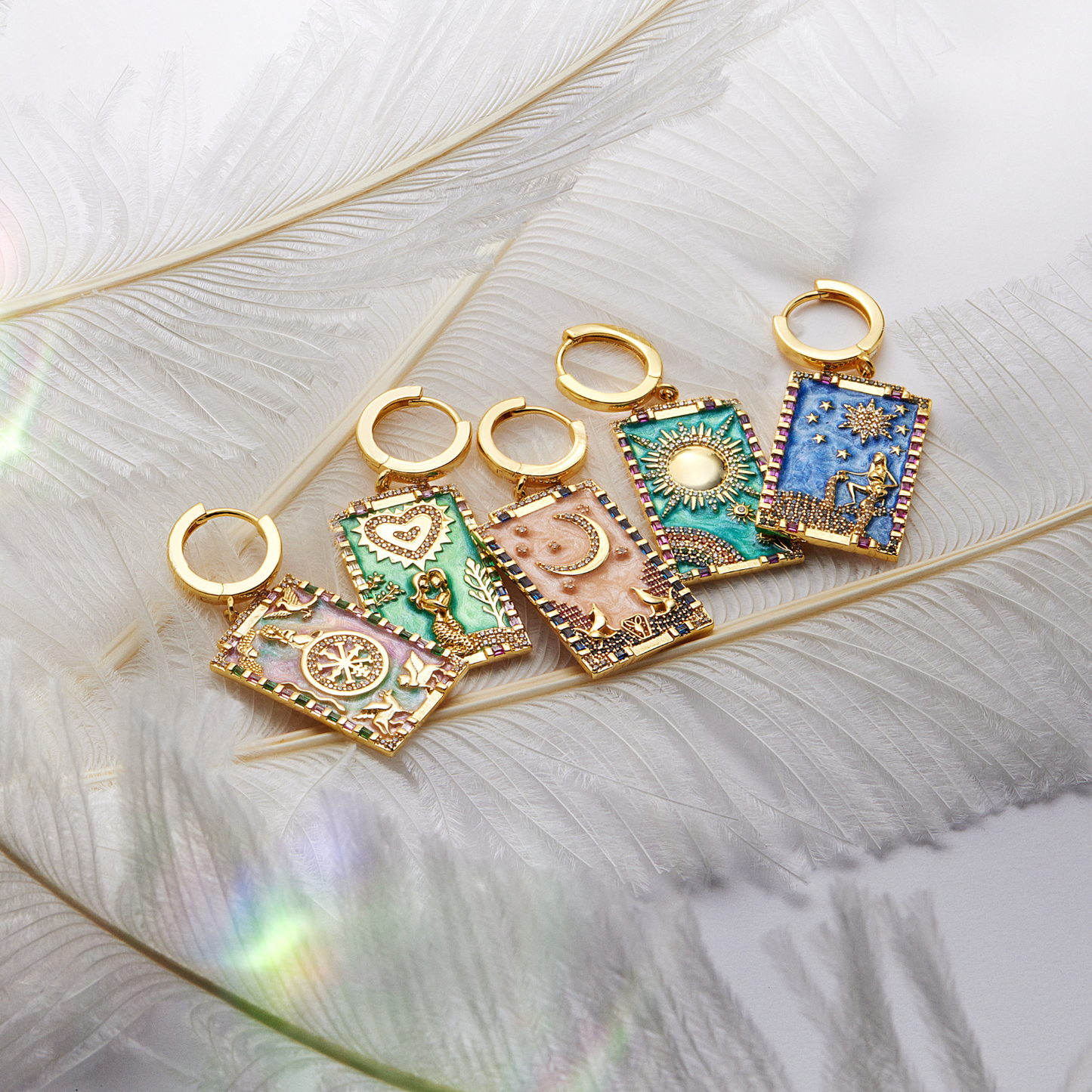 LA-MOON TAROT CARDS HOOP PIERCING EARRING