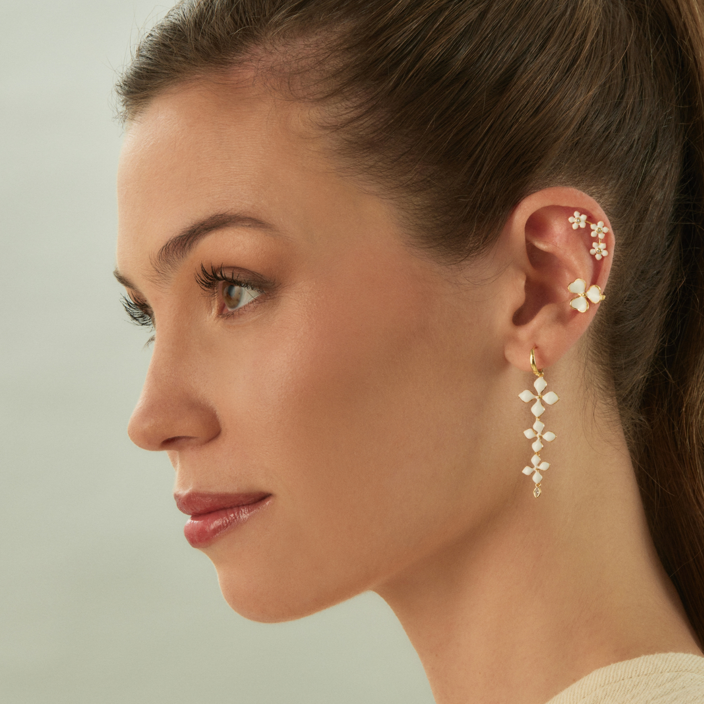 WHITE LOTUS HOOP PIERCING EARRING