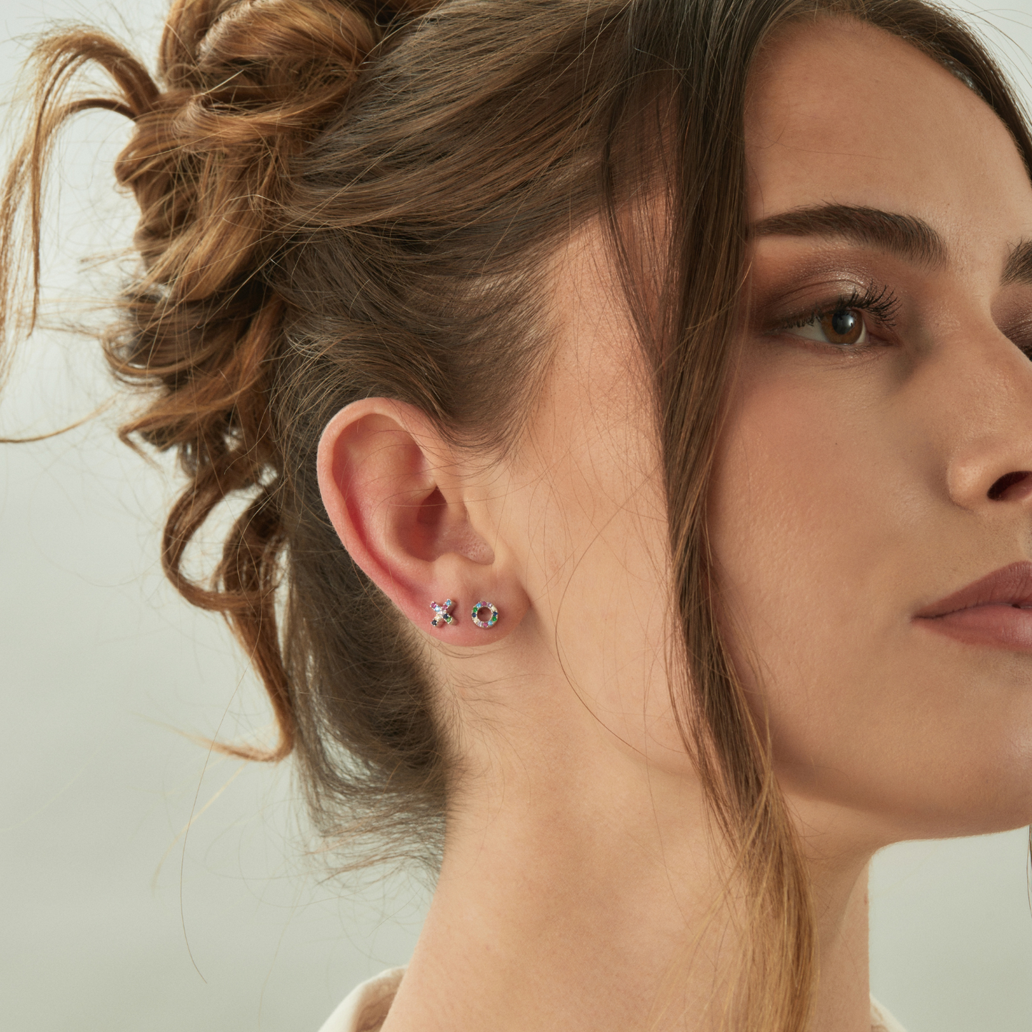 XO XO MULTICOLORED SILVER EARRINGS