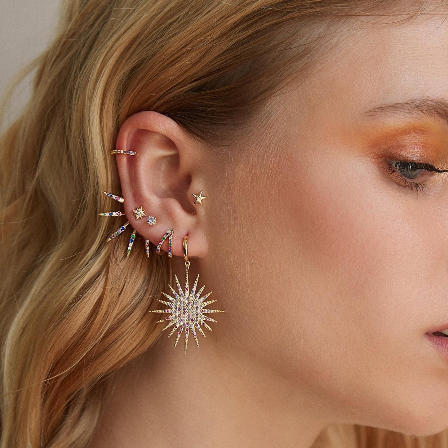 GOTHIC CHIC EAR JACKET