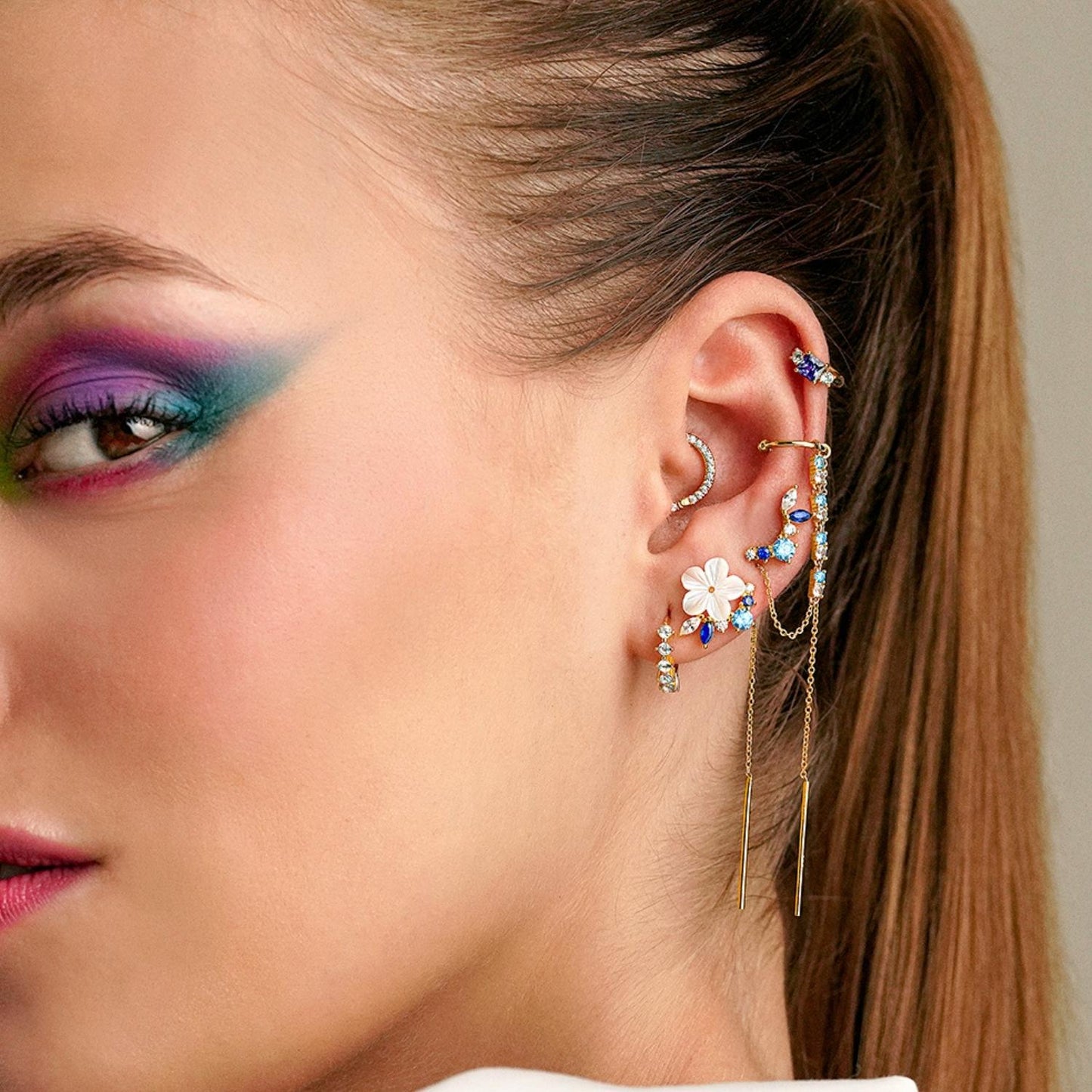 BLUE BOUQUET EARRINGS
