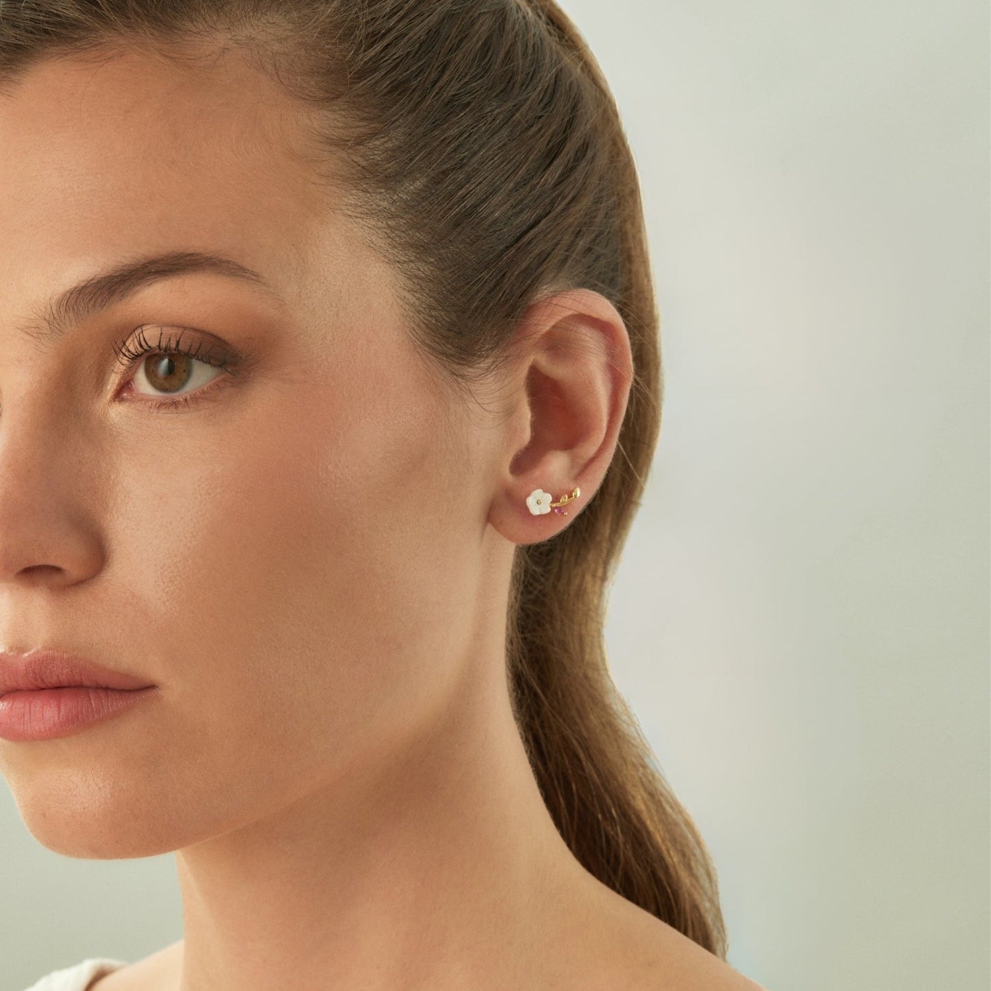 AZALEA PIERCING EARRING