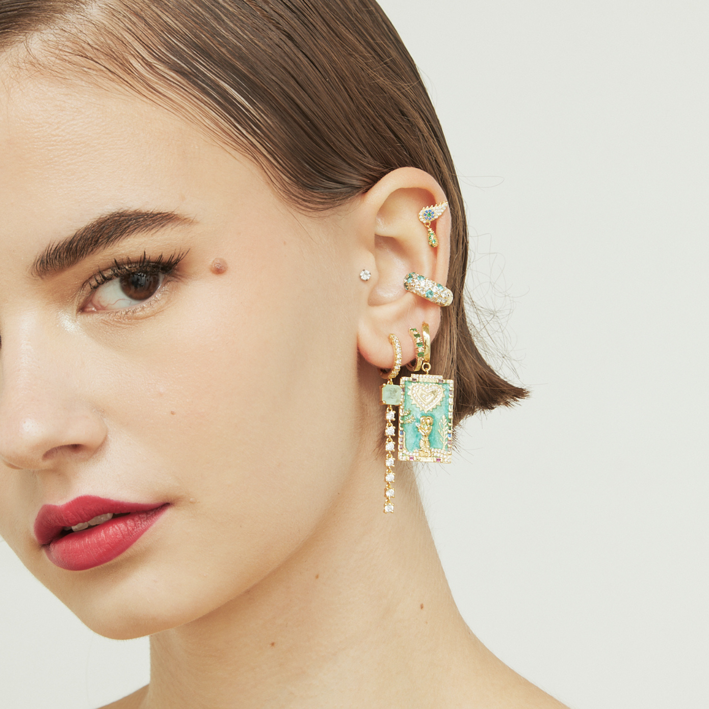 GIO HOOP PIERCING EARRING