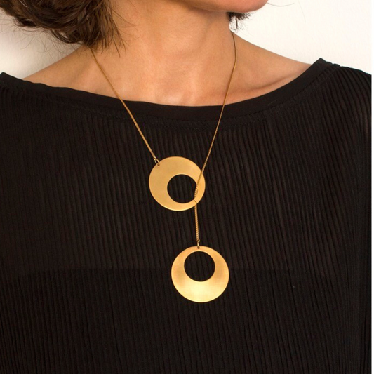 Gold plated brass large circular pendant necklace, modern geometric imitation jewelry for women

