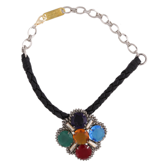 LEATHER BRAID COLLAR WINDOW