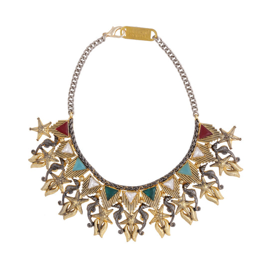 MEDAL STAR NECKLACE