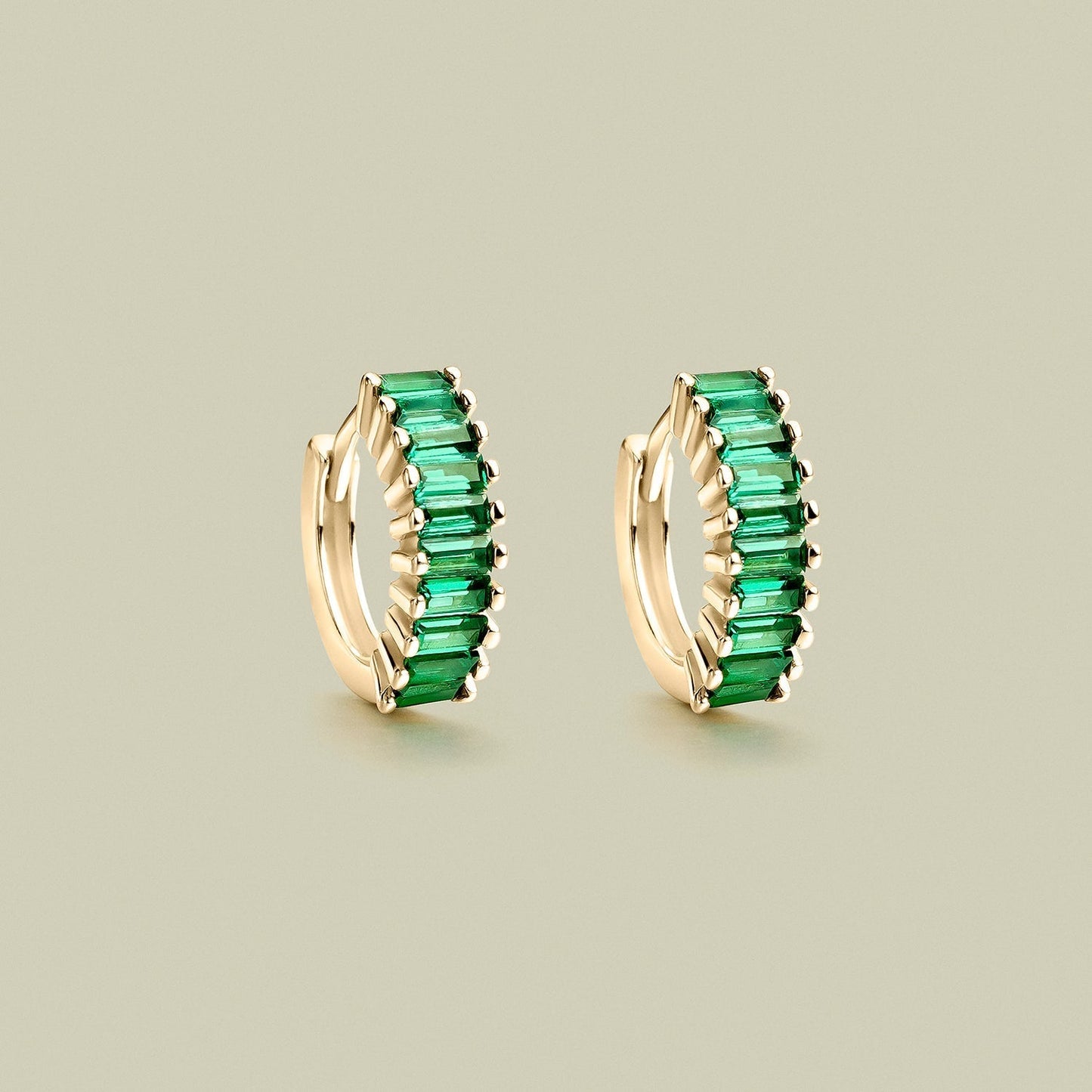 AMAZONAS GREEN RIMS EARRING