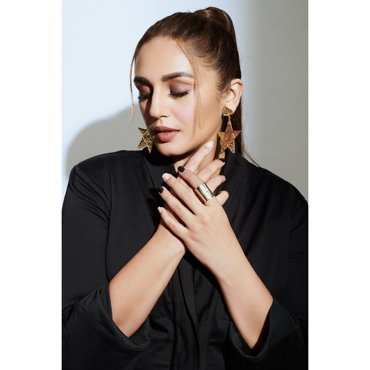 Huma Qureshi in Beaten Star Earrings