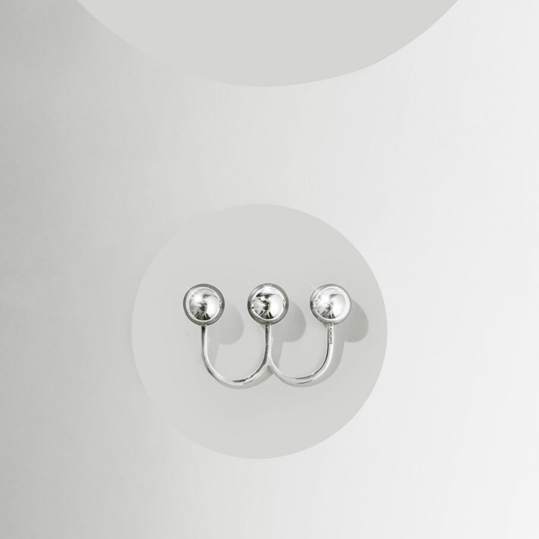 Three Ball Ring in handmade 925 sterling silver featuring three stacked spherical elements.

